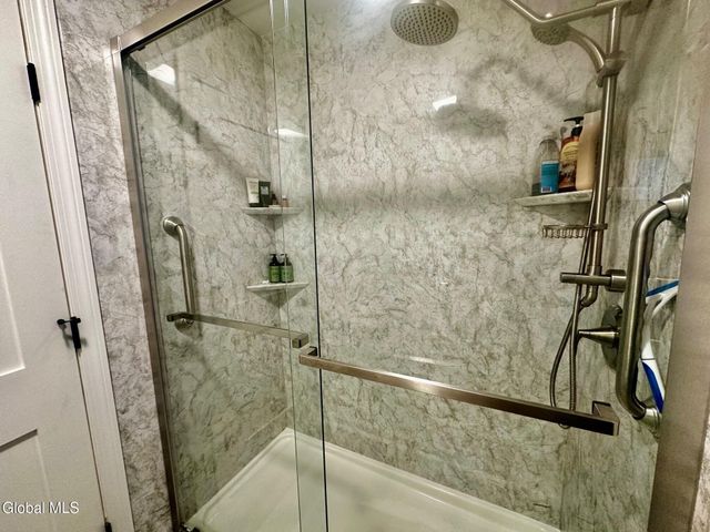 11 E Tremont Street, Glens Falls, NY 12801