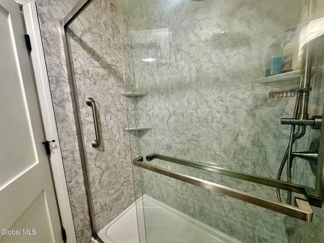 11 E Tremont Street, Glens Falls, NY 12801