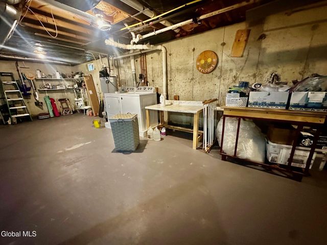 11 E Tremont Street, Glens Falls, NY 12801