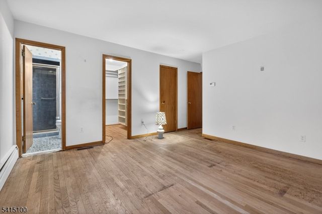 15 N 16Th St, Hawthorne Boro, NJ 07506