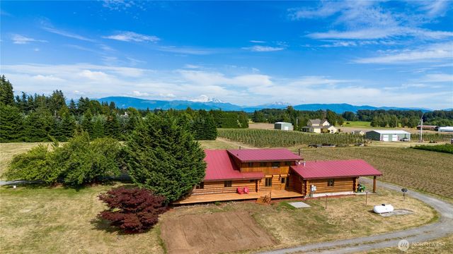 1231 Willeys Lake Rd, Ferndale, WA 98248