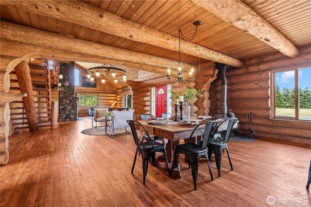 1231 Willeys Lake Rd, Ferndale, WA 98248