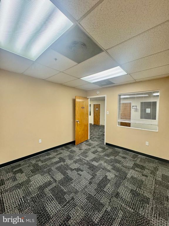 225 LINCOLN HWY, FAIRLESS HILLS, PA 19030 — photo 5