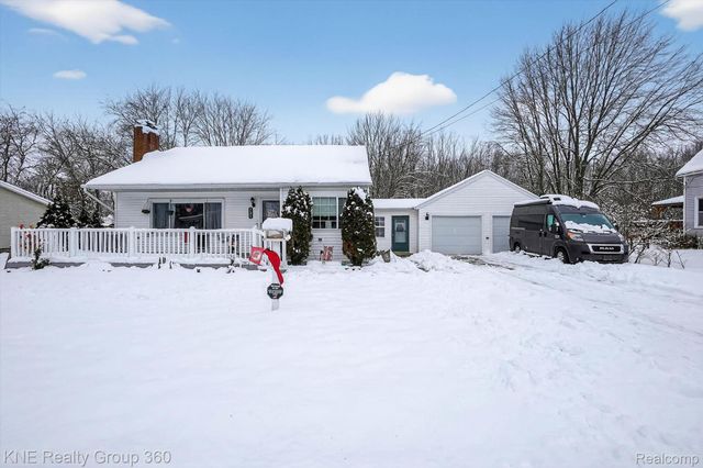 721 E Broad Street, Chesaning Village, MI 48616