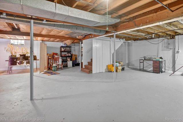 721 E Broad Street, Chesaning Village, MI 48616