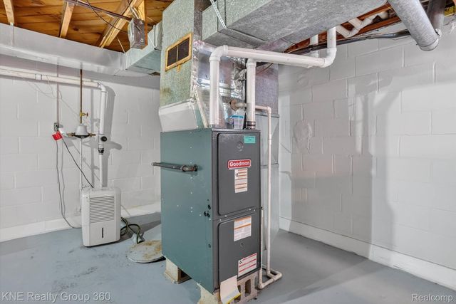 721 E Broad Street, Chesaning Village, MI 48616