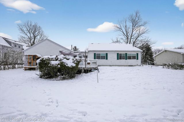 721 E Broad Street, Chesaning Village, MI 48616