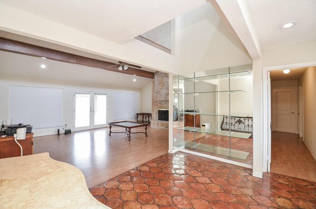 3022 Cypress Point Drive, Missouri City, TX 77459