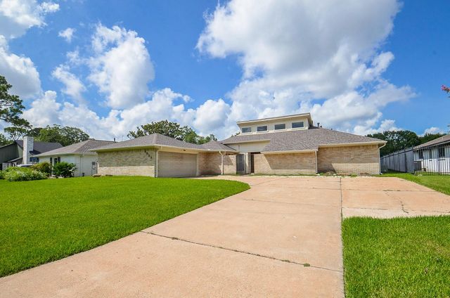 3022 Cypress Point Drive, Missouri City, TX 77459