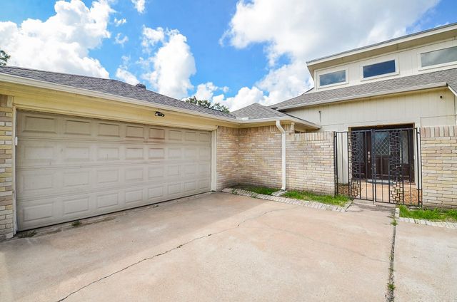 3022 Cypress Point Drive, Missouri City, TX 77459