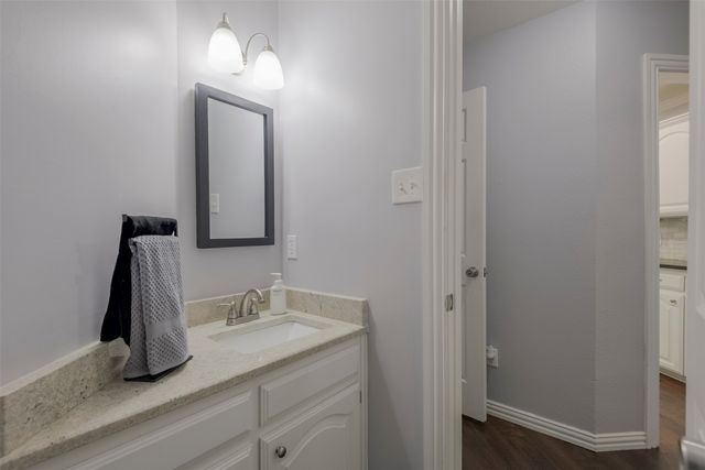 5205 Shadow Glen Drive, Grapevine, TX 76051