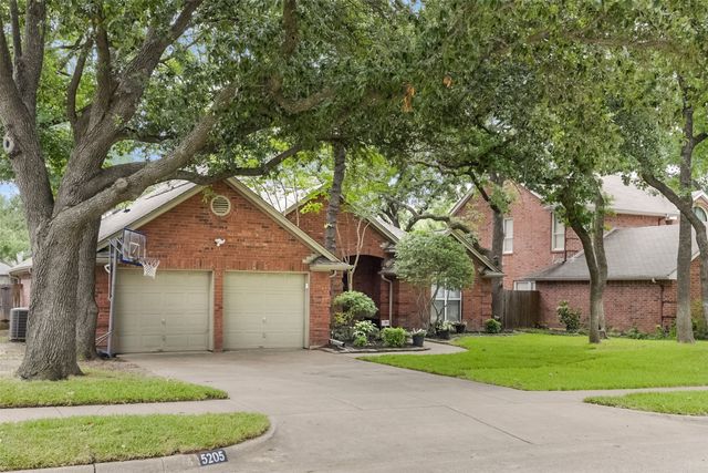 5205 Shadow Glen Drive, Grapevine, TX 76051