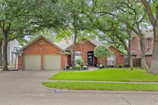 5205 Shadow Glen Drive, Grapevine, TX 76051