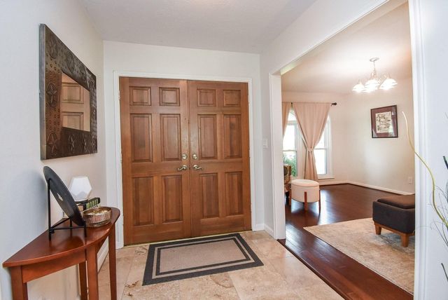 2930 Kevin Lane, Houston, TX 77043