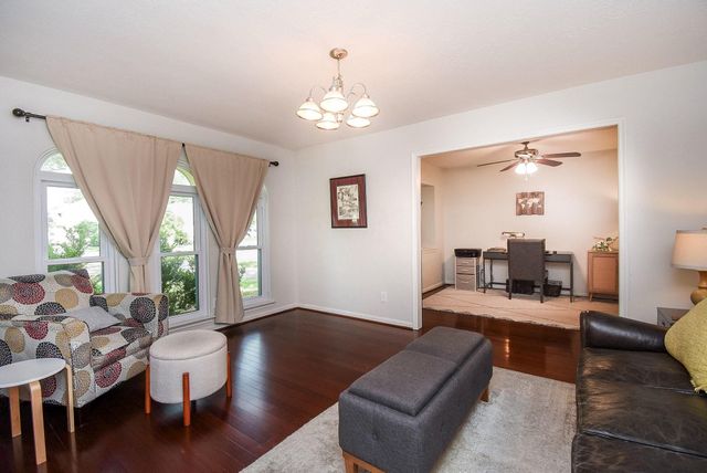 2930 Kevin Lane, Houston, TX 77043