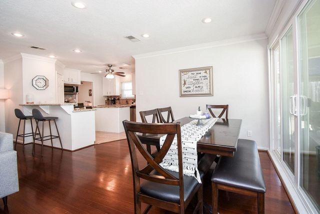 2930 Kevin Lane, Houston, TX 77043