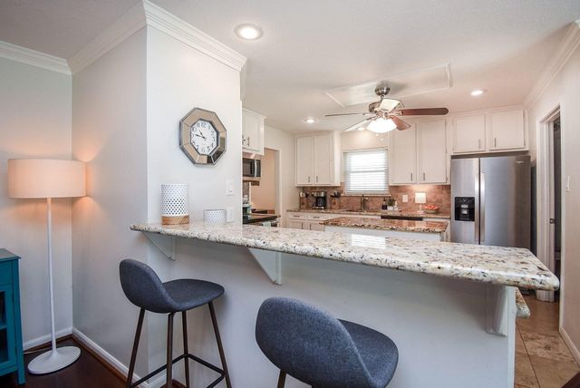 2930 Kevin Lane, Houston, TX 77043