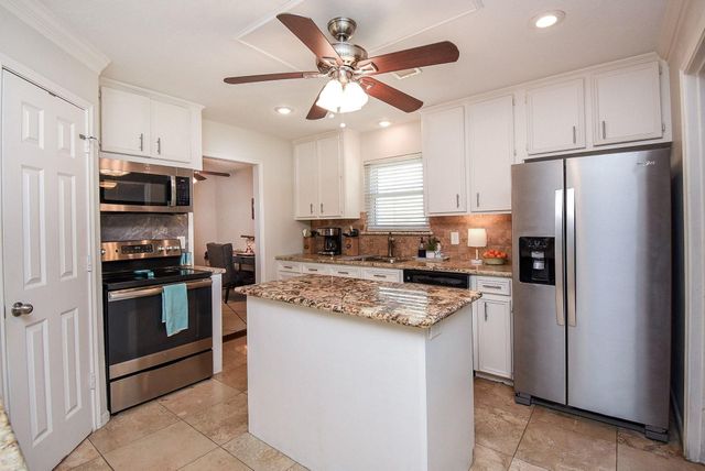 2930 Kevin Lane, Houston, TX 77043