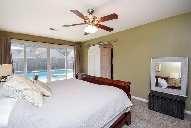 2930 Kevin Lane, Houston, TX 77043