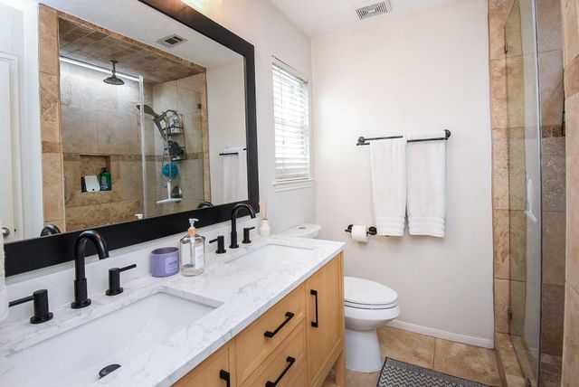 2930 Kevin Lane, Houston, TX 77043