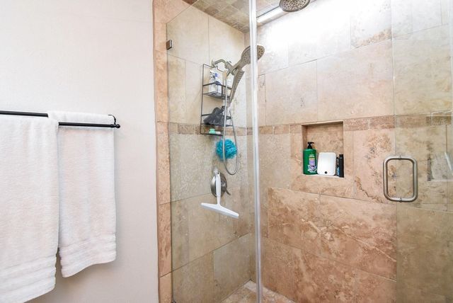 2930 Kevin Lane, Houston, TX 77043