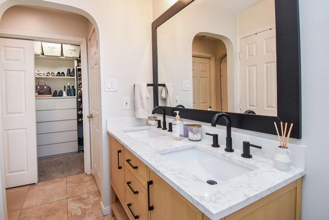 2930 Kevin Lane, Houston, TX 77043