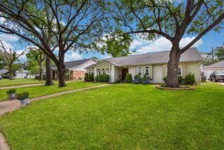 2930 Kevin Lane, Houston, TX 77043