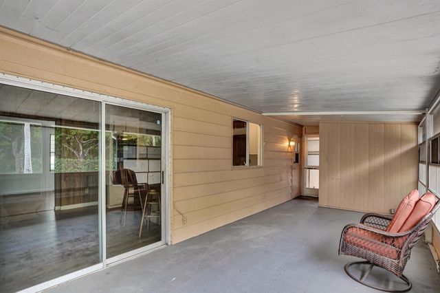 21411 NW 3rd Street, Pembroke Pines, FL 33029