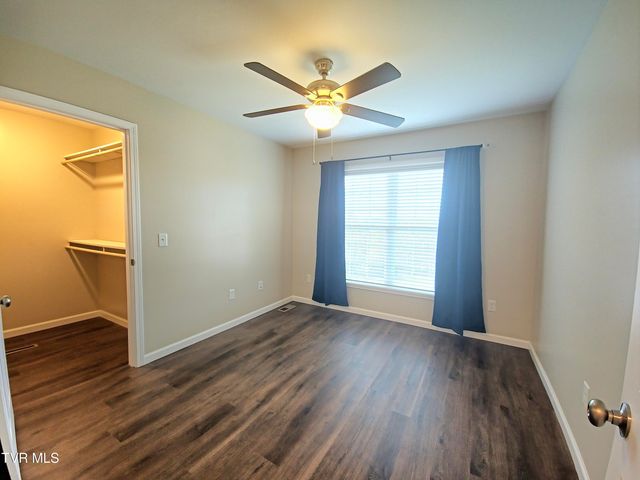 602 North Holston River Drive, 2, Kingsport, TN 37660