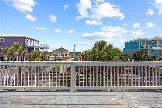 8147 White Sands Boulevard, Navarre, FL 32566