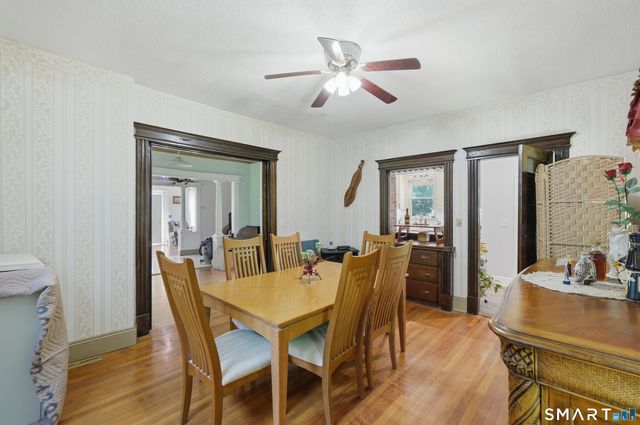 29 Woodland Avenue, Bloomfield, CT 06002
