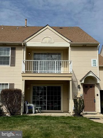 116-B THORNWOOD DR, Mount Laurel, NJ 08054