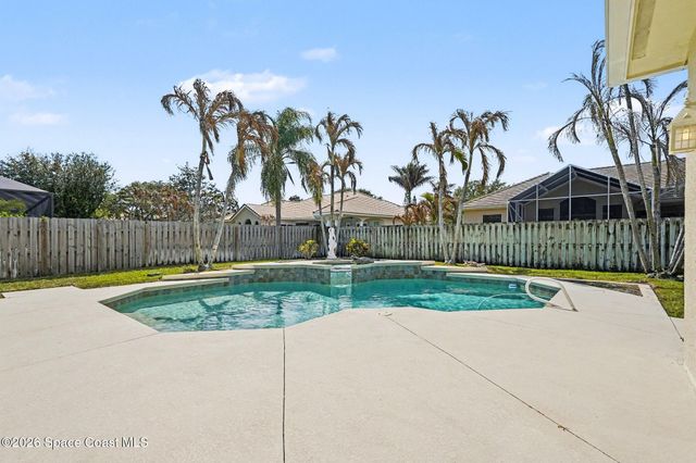 333 Flanders Drive, Indialantic, FL 32903