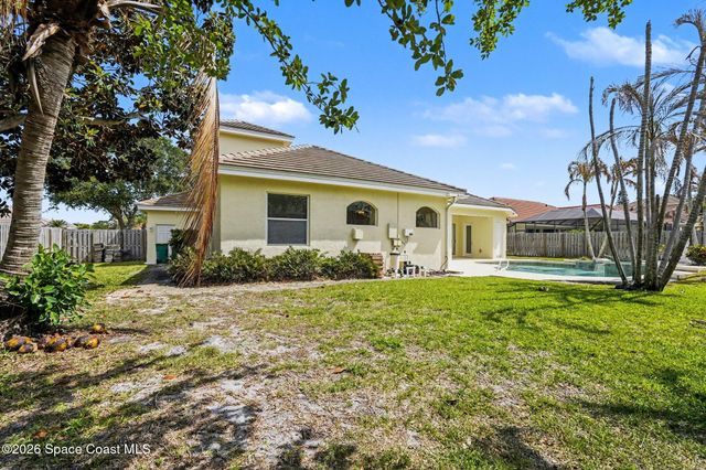 333 Flanders Drive, Indialantic, FL 32903