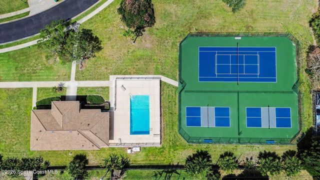 333 Flanders Drive, Indialantic, FL 32903