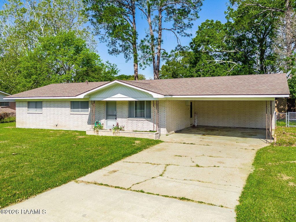 108 Montgomery Drive, Lafayette, LA 70506