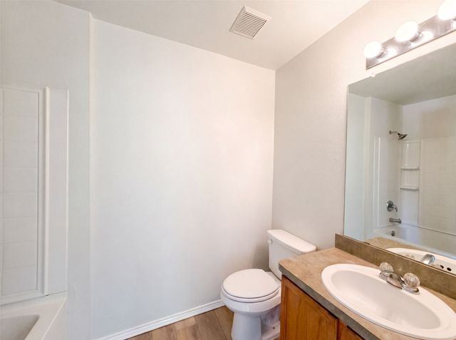 10636 Traymore Drive, Fort Worth, TX 76244