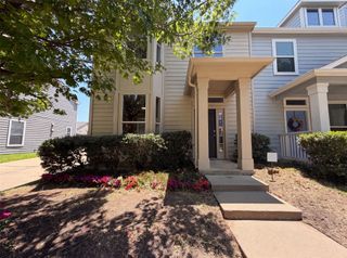 10636 Traymore Drive, Fort Worth, TX 76244