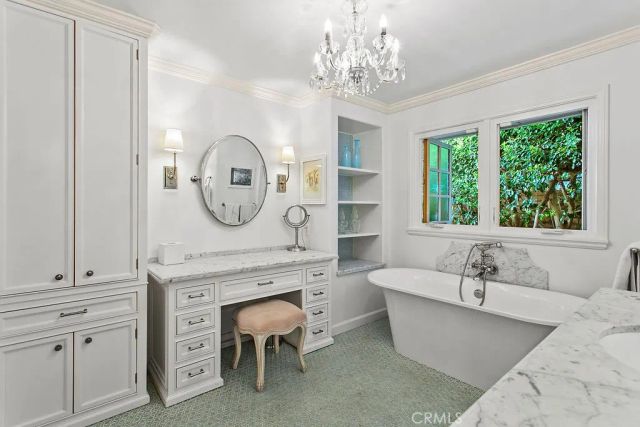 1010 EMERALD BAY, Laguna Beach, CA 92651