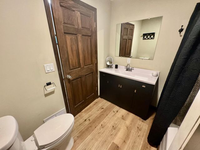 101 E North Avenue, Luck, WI 54853