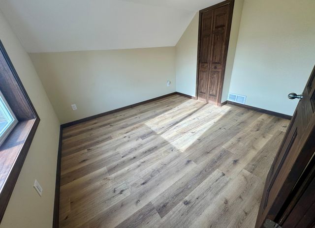 101 E North Avenue, Luck, WI 54853