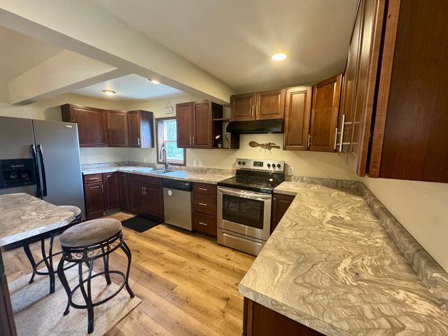 101 E North Avenue, Luck, WI 54853