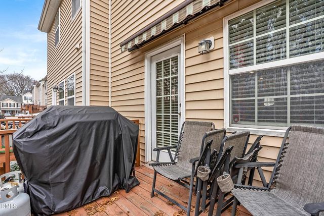 8840 Thornton Town Place, Raleigh, NC 27616