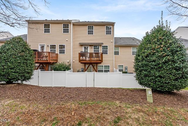 8840 Thornton Town Place, Raleigh, NC 27616