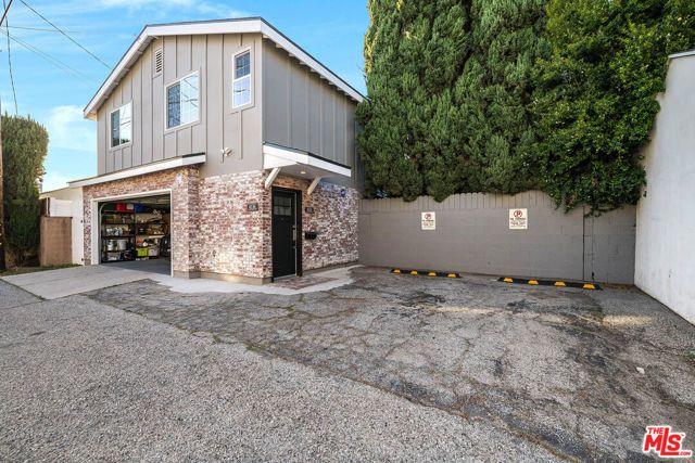 4134 W Mcfarlane Avenue, Burbank, CA 91505