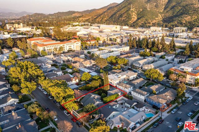 4134 W Mcfarlane Avenue, Burbank, CA 91505