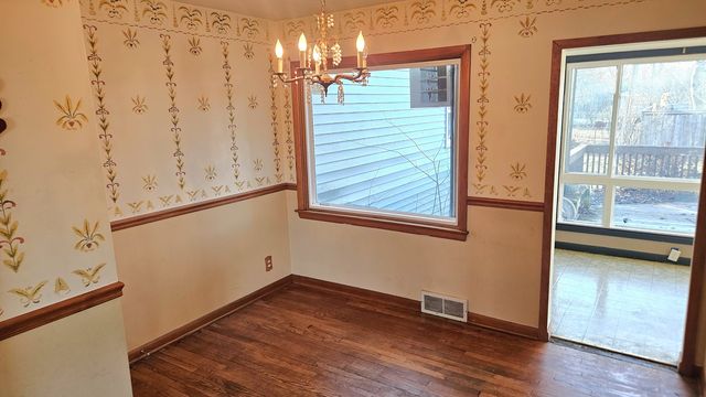 2310 N Winnebago Street, Rockford, IL 61103