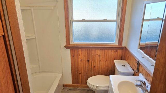 2310 N Winnebago Street, Rockford, IL 61103