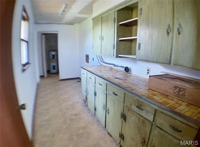 708 Locust Street, Edgar Springs, MO 65462