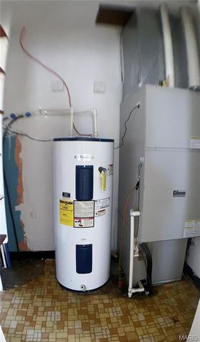 708 Locust Street, Edgar Springs, MO 65462